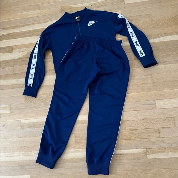 NIKE UNISEX NAVY SUIT - Picture 4 of 4